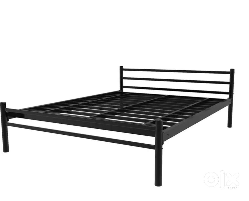 Steel cot, good condition