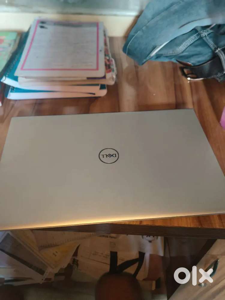 Best condition and brend new leptop few 1 year old