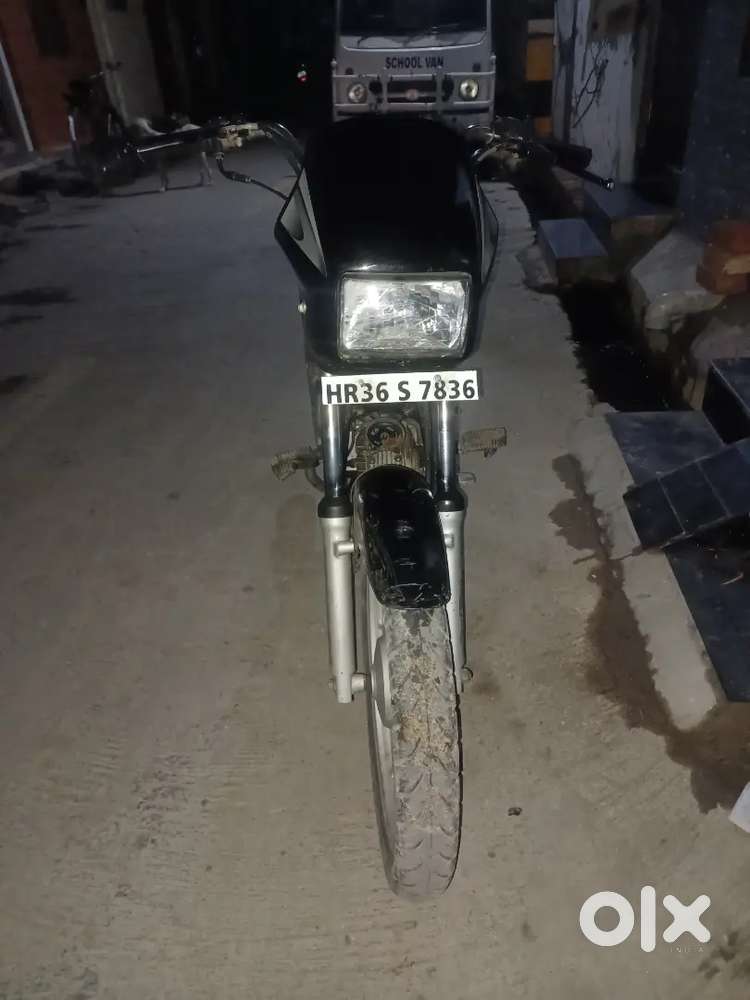 Splendor bike model 12 Hai all OK