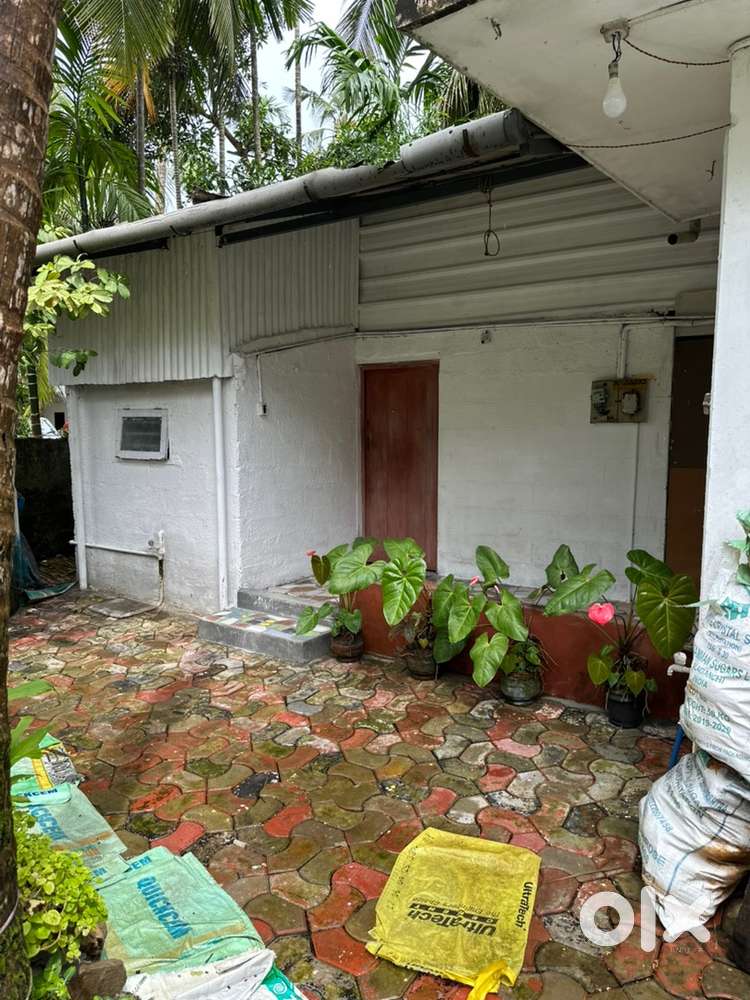 House For Rent Kallai ₹7000/- PM