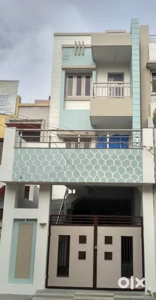 ઘરે બાંધકામ કરેલું પાર્કિંગવાળું મકાન વેચવાનું છે