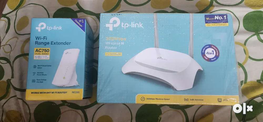 TP LINK - WIFI ROUTER & EXTENDER - BRAND NEW WITH BOX