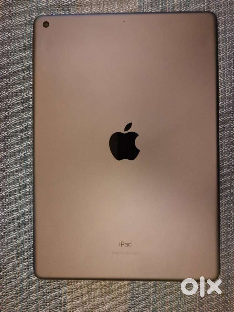 Apple iPad with A12 Bionic chip - Space Grey (8th Generation).