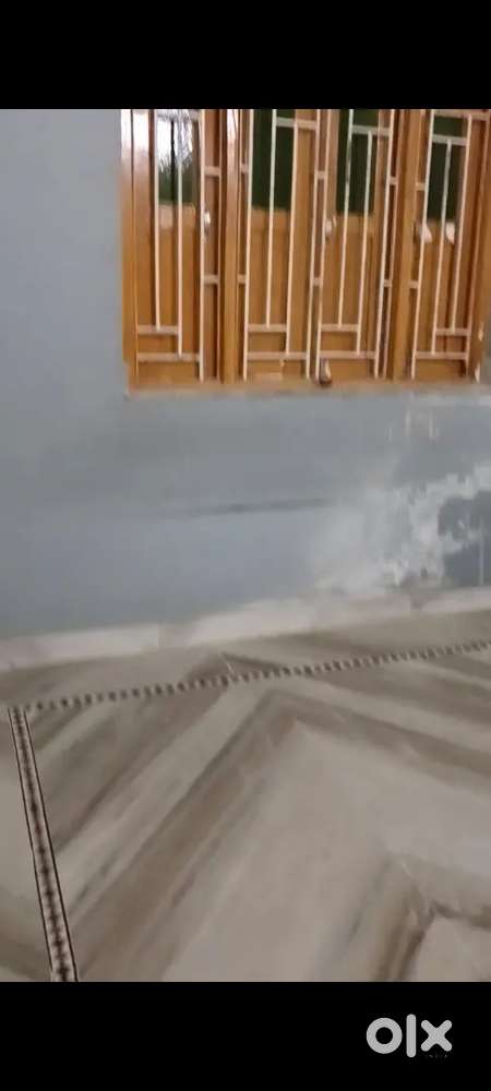 Need girl flatmate in 2bhk also fan in room