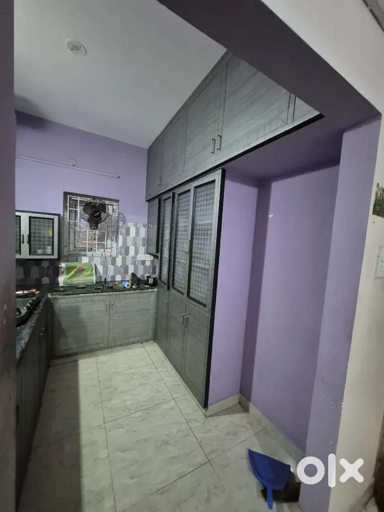 1bhk semi furnished house for rent