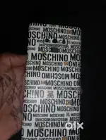 Display thodi si tut rahi h original h bilkul(back glass krack h)