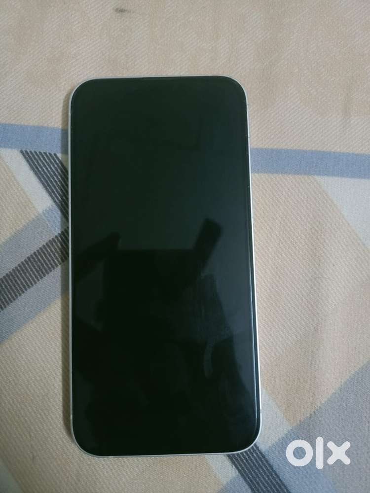 Iphone 13 white 128 GB