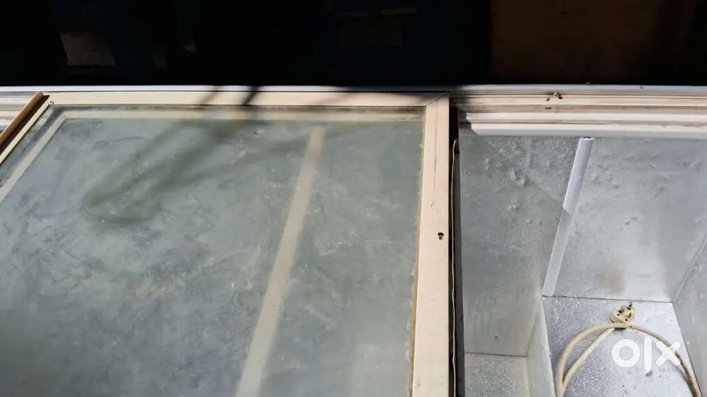 Deep freezer 400 ltr Medium good condition