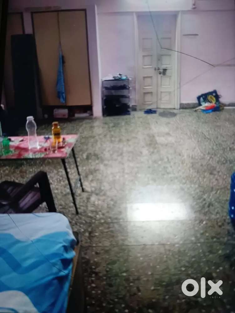 Need A Girl, Student Sharing Roommate( Morabadi Area