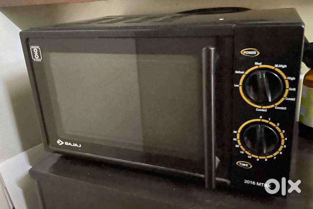 Bajaj 20L 2016 MTBX black microwave oven