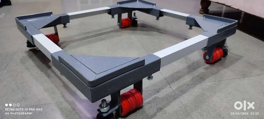 Brand new Universal Heavy Duty stand