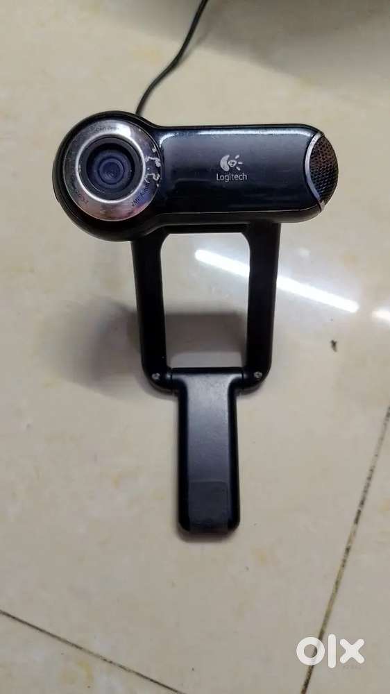 Speakers and web cam for sale