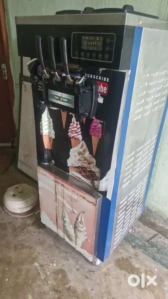 Softy Ice Cream Machine