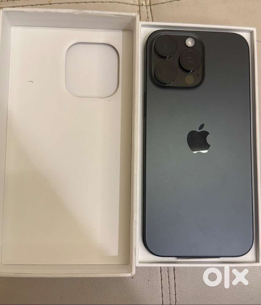 Iphone 16 pro max 256gb black colour