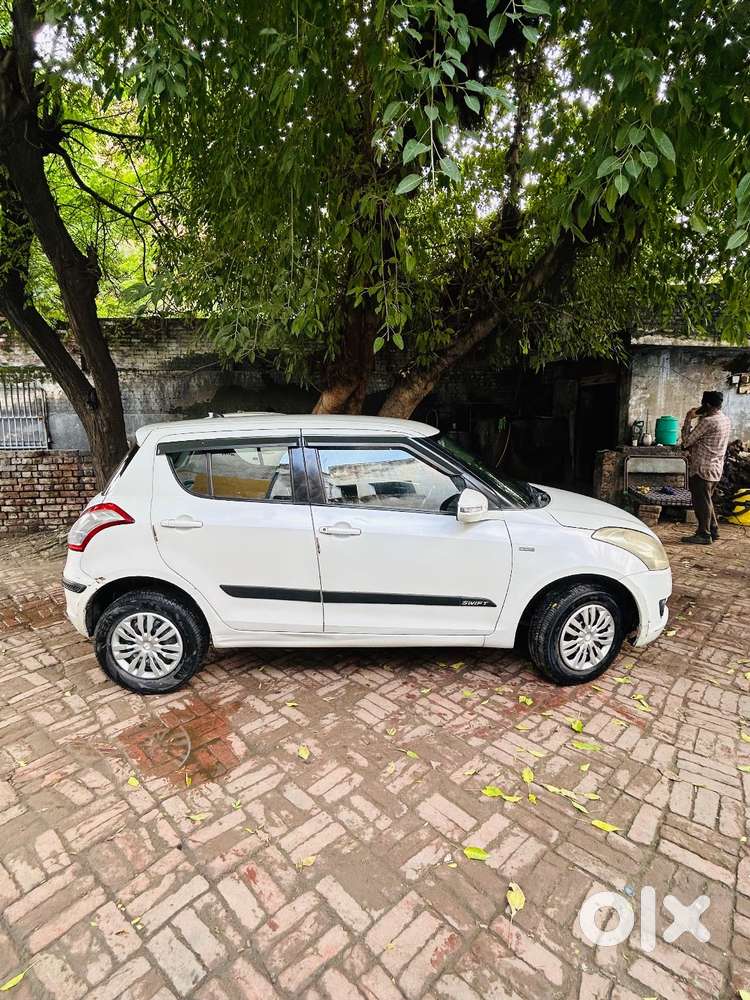 Maruti Suzuki Swift 2013 Diesel 110000 Km Driven