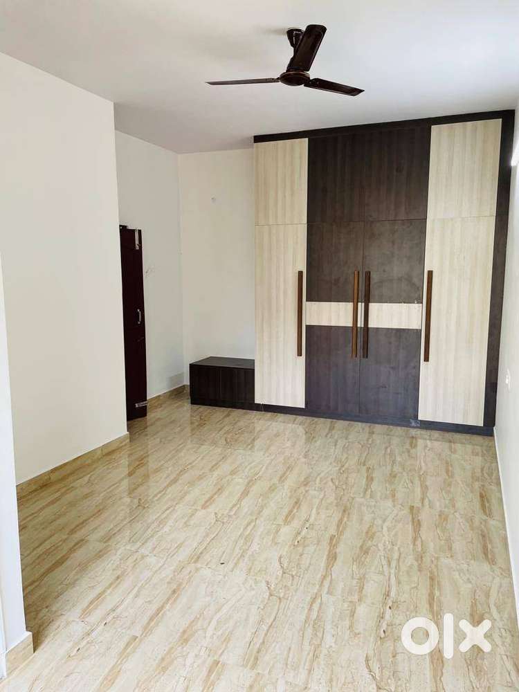 SPACIOUS Lovely 3BHK Apartment for rent near Nayandahalli Metro