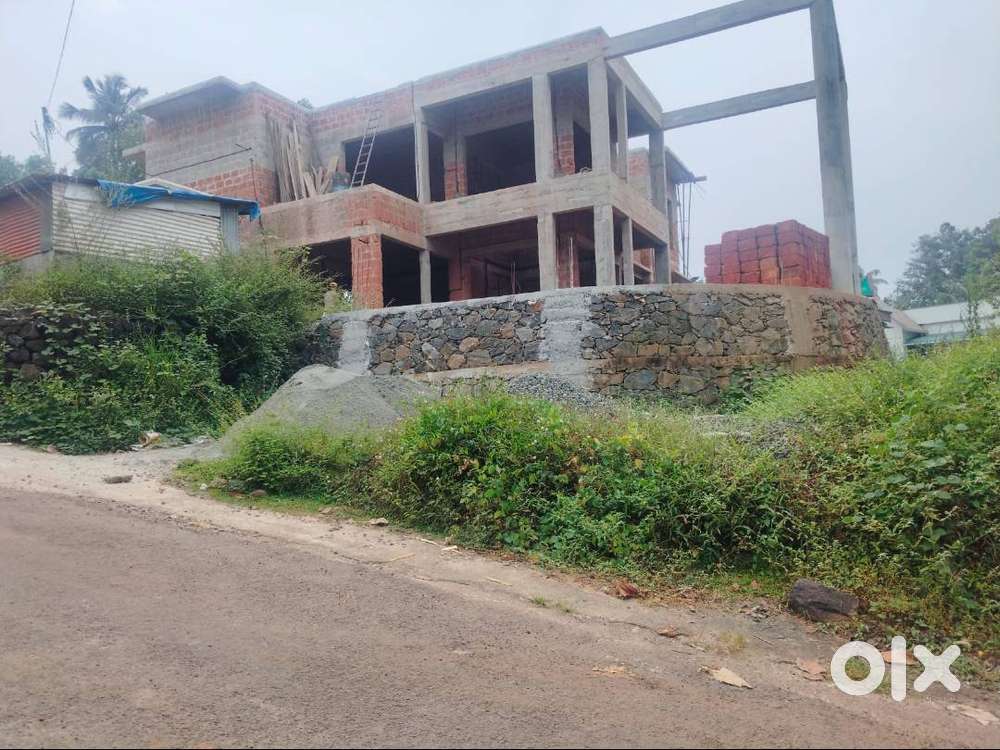 പേഴക്കാപ്പിള്ളിയിൽ 13 സെൻറ് പ്ലോട്ട് വിൽപ്പനക്ക്