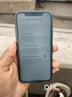 iPhone 11 phone selling