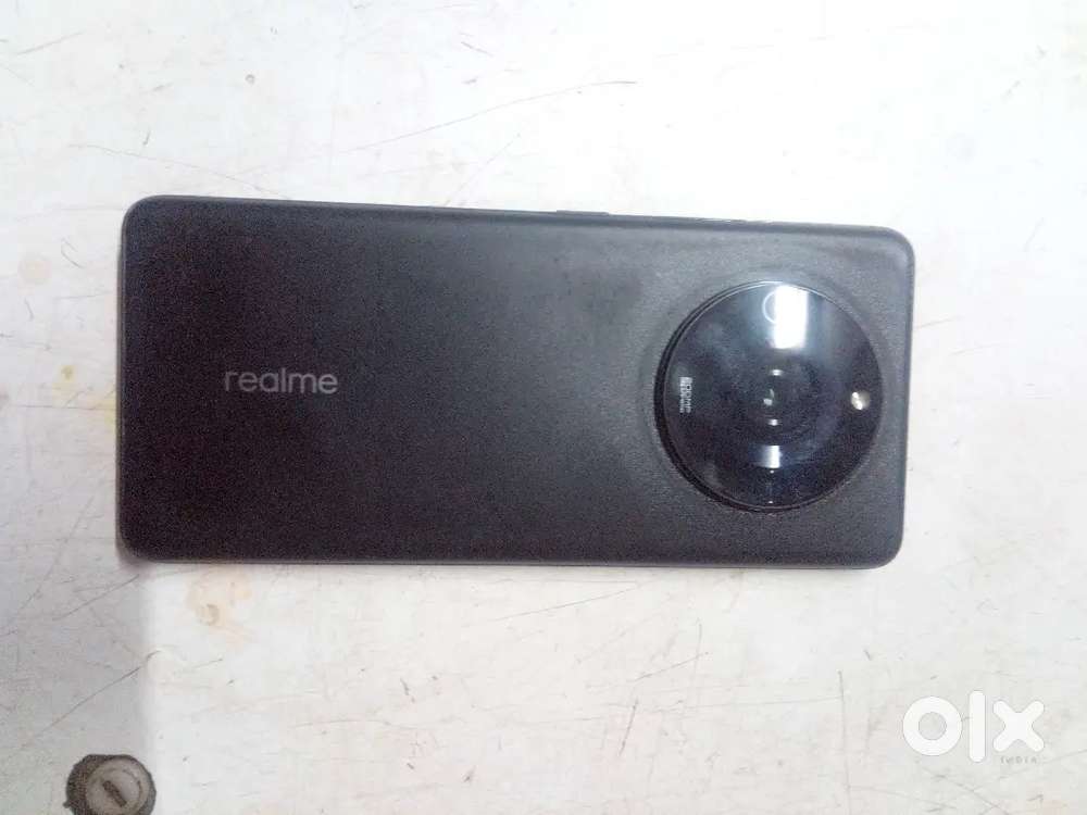 Realme 11 pro plus 12/256 box charger available