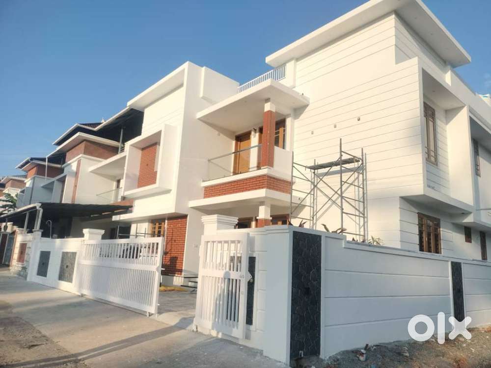 Beautiful 4 BHK House nearby Mannuthy - Thrissur