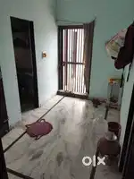 (Only for girls)  1 room khali h