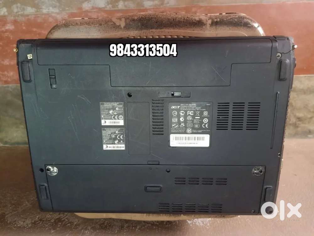 Toshiba Laptop AMD/4gb ram/320 gb HDD