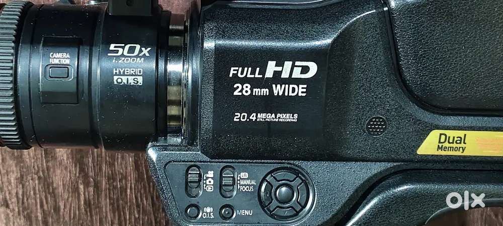 Panasonic HC-MDH2 Video Camcorder