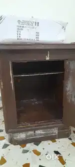 Dev ghar table