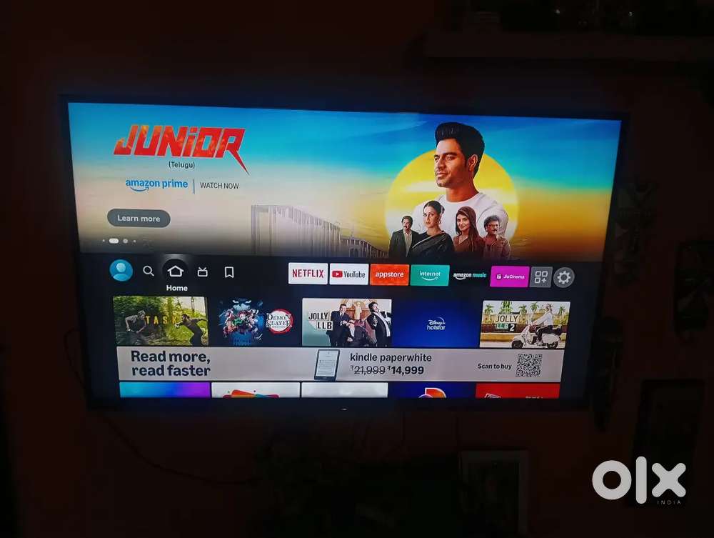 Sony Bravia 40 inch Full HD TV (30W Dolby sound, no need for soundbar)