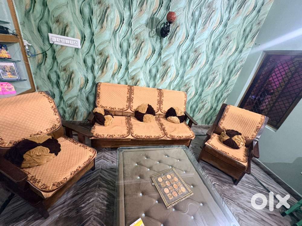 Sofa set 5 seater