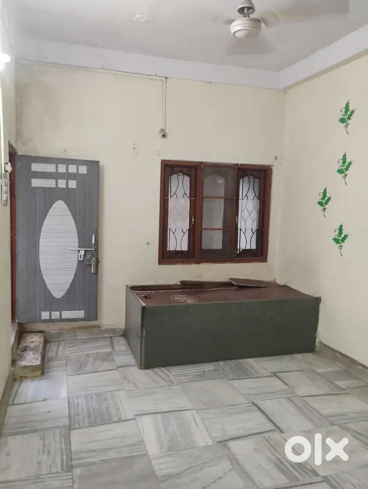 1 bhk for rent main road touch for decent bachelors and family