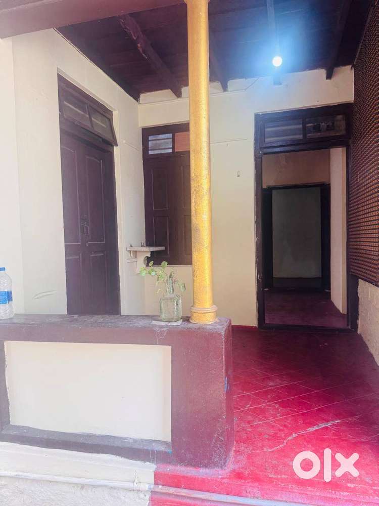 Residential Old house for rent near East Fort