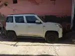 Mahindra TUV300 T6+  2016 for sell