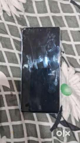 Infinix gt 20 pro Broken screen / display