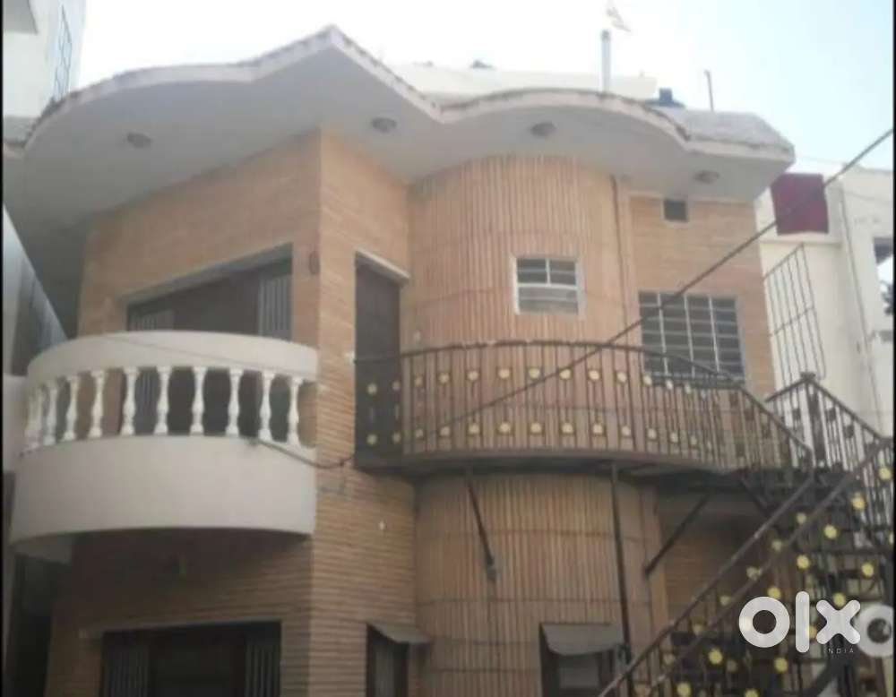 Duplex Bunglow 4 Bed 4 Bath 2 Drwaing 2 Ding Parking Gallery Space