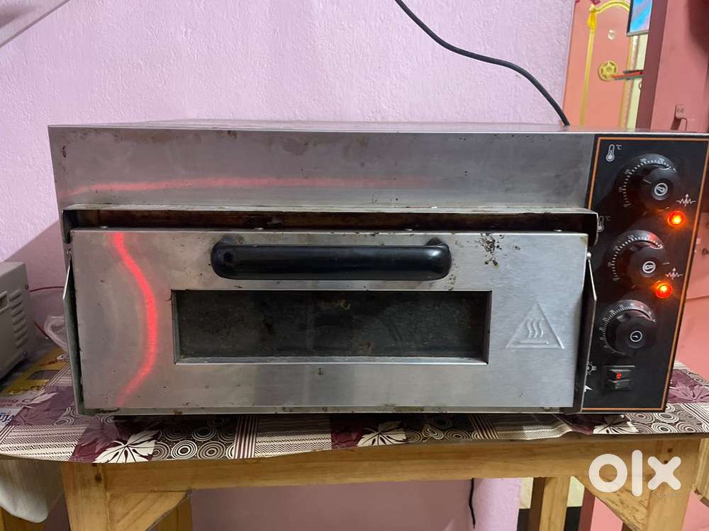 Pizza oven 4 decker pizza over