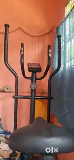Elliptical Cross trainer with seat