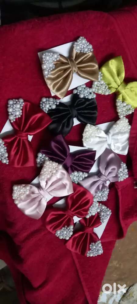 Cosmetics and hair bows