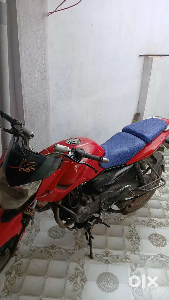 Pulsar ls 135