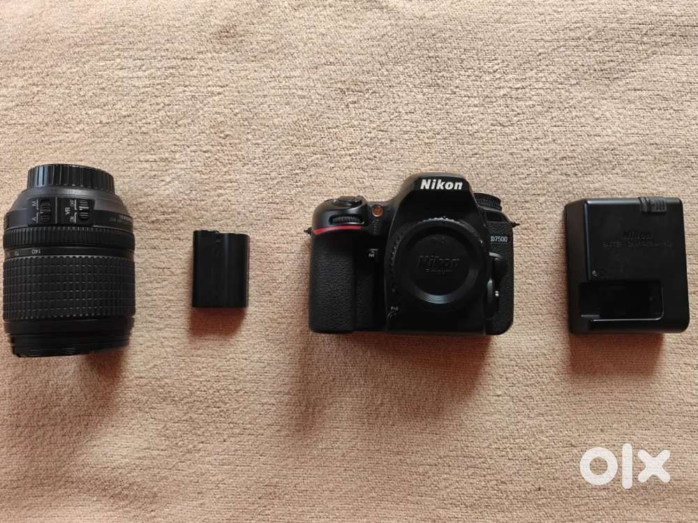 Nikon D7500