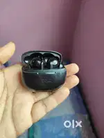 boAt Airdopes 170 TWS (Black)