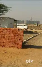 Buy plots near metro & Expressway - NOIDA Hot Deal!