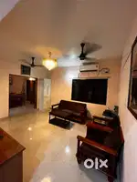 Rent of 3 BHK stylish flat fully furnished with four air conditioners