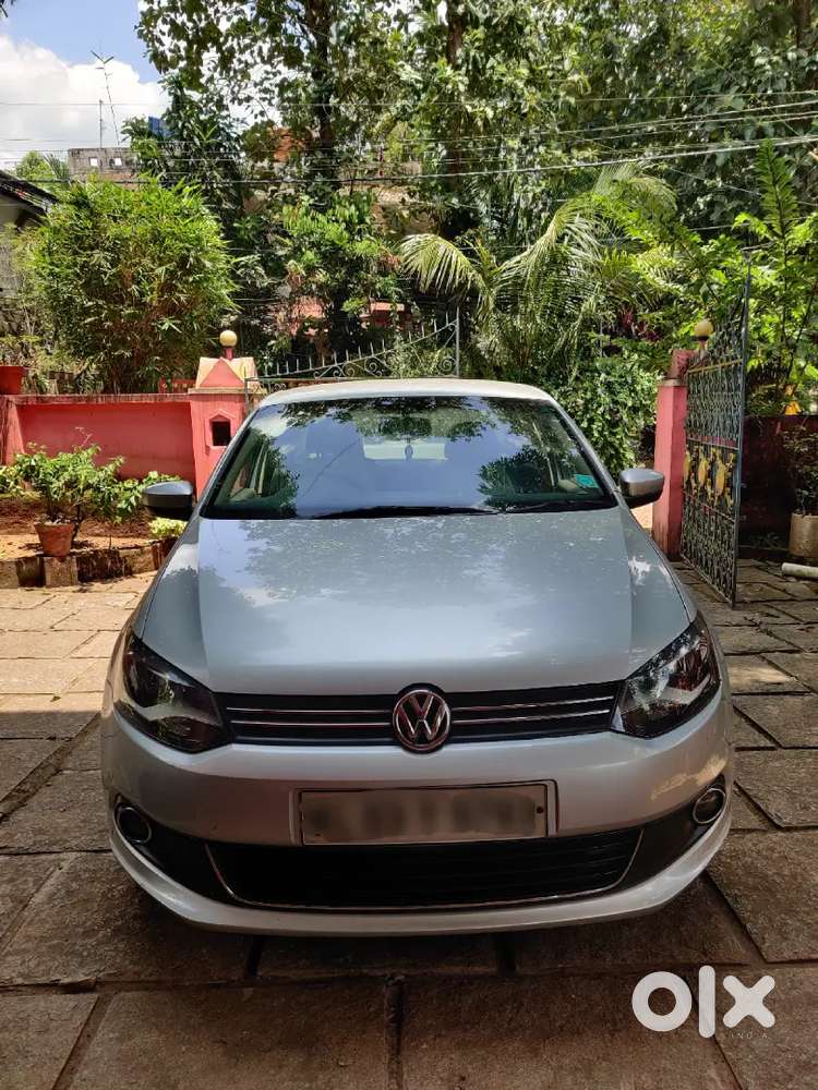 Volkswagen Vento 1.6 Highline 2015 - Excellent condition