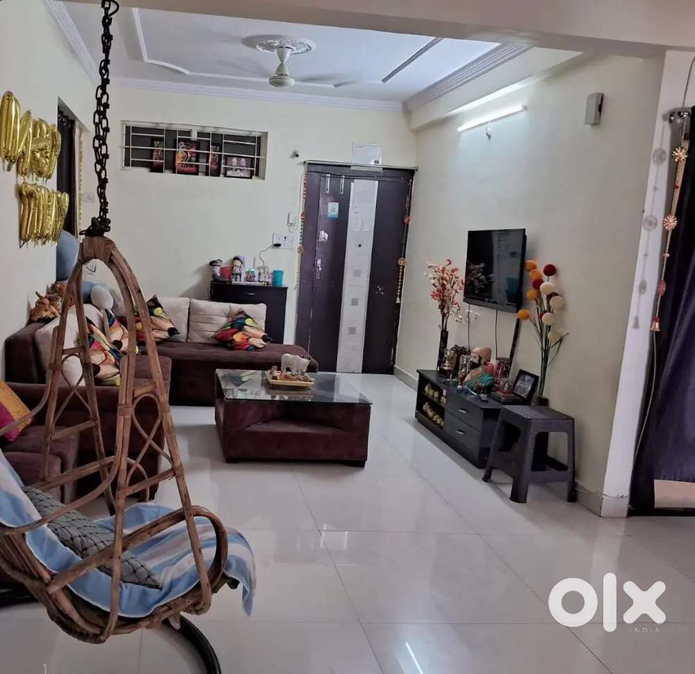 Well maintained semi-furnished property