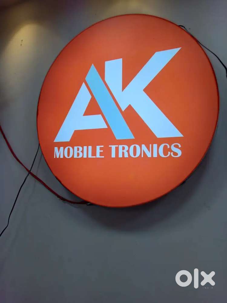 NEEDED SALES STAFF FOR MOBILE STORE AT PRIME LOCATION