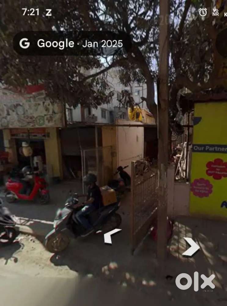 600 sft commercial space ideal for godown/storage/hotel is for rent