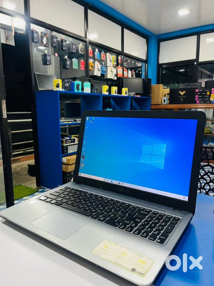 LOW BUDGET i3,i5,i7 USED& Refurbished LAPTOP And DESKTOP  Available