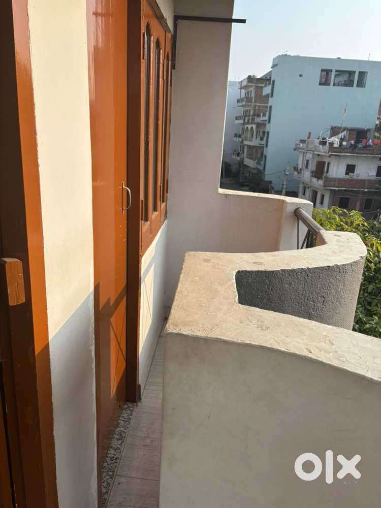 2BHK available in khemnichak