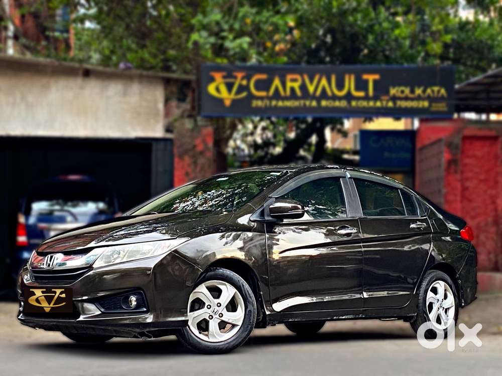 Honda City V AT Sunroof I-VTEC, 2015, Petrol